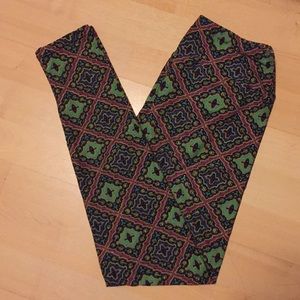 Like New Lularoe OS Leggings